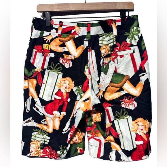 Loudmouth Golf Pin-Up Girl Christmas Shorts Size 30 Flawless Condition - Picture 7 of 15